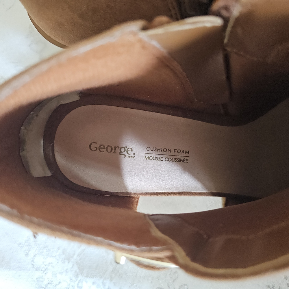 Tan Ankle Booties Vegan Suede SZ 7 - Picture 11 of 11